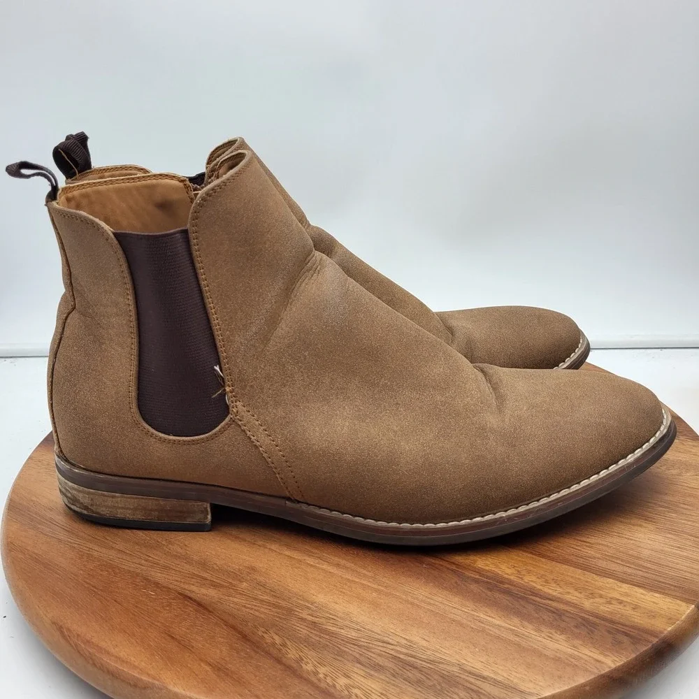 Steve Madden Chelsea Boots Mens Size 12 M Beige Vegan Leather Vince Casual Shoes